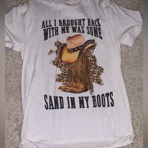 If your daughter or you know someone who loves Morgan Wallen I would get this!